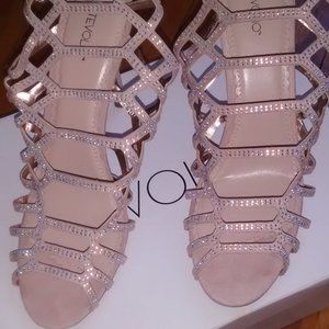 Tevolio strappy Sandals